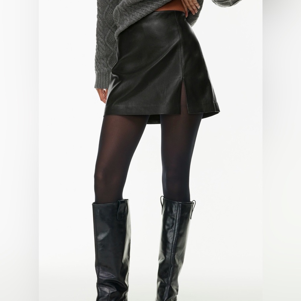 ARITIZIA Sunday Best Tatiana Skirt | SIZE 6